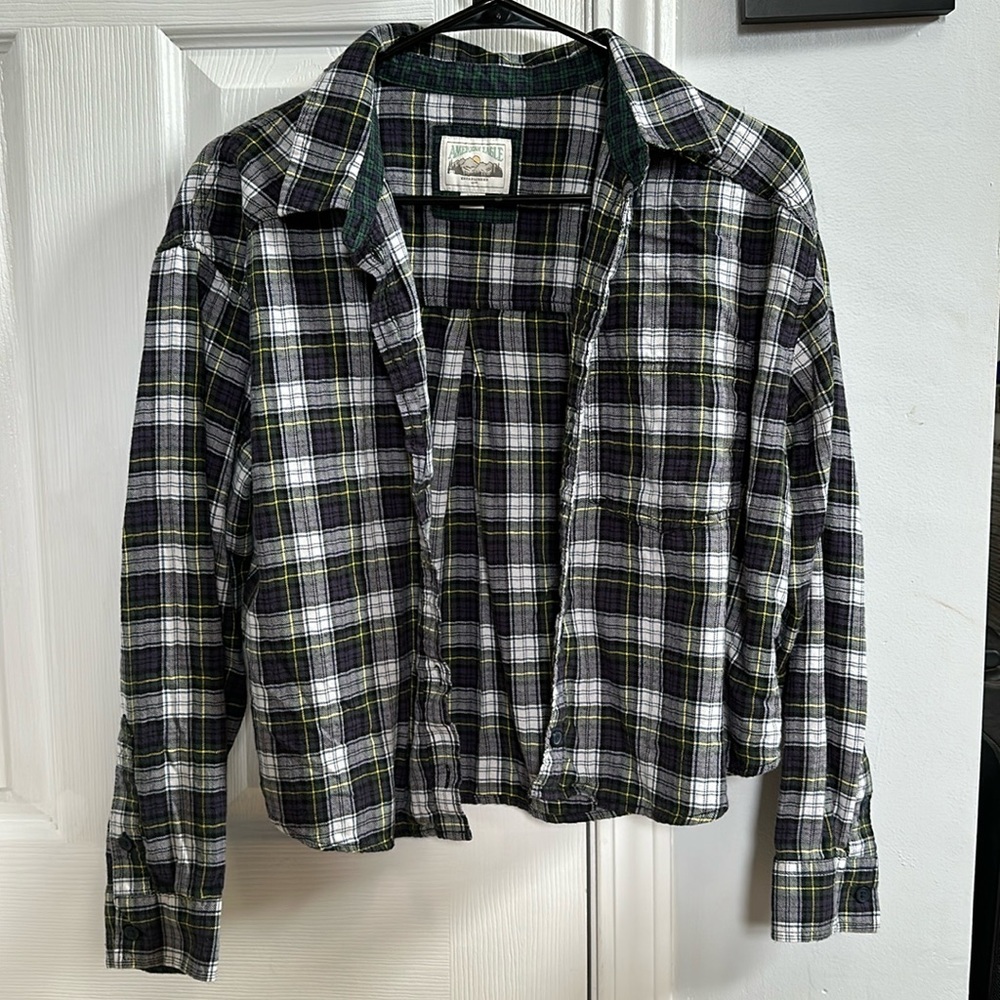 American Eagle Distressed Sleeve Crop Flannel - Womens Small